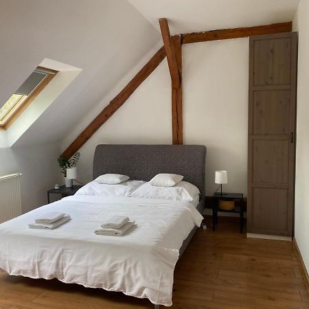 Sunny Attic Apartment Zvolen Extérieur photo